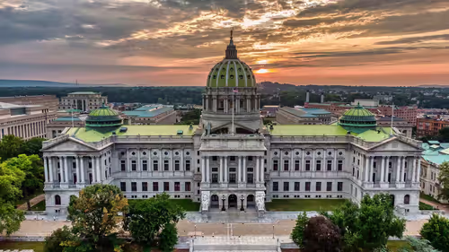 Historic Harrisburg Pet-Friendly Vacation Lofts, Harrisburg Furnished Apartment Accommodations