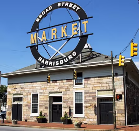 Historic Harrisburg Pet-Friendly Vacation Lofts, Harrisburg Furnished Apartment Accommodations