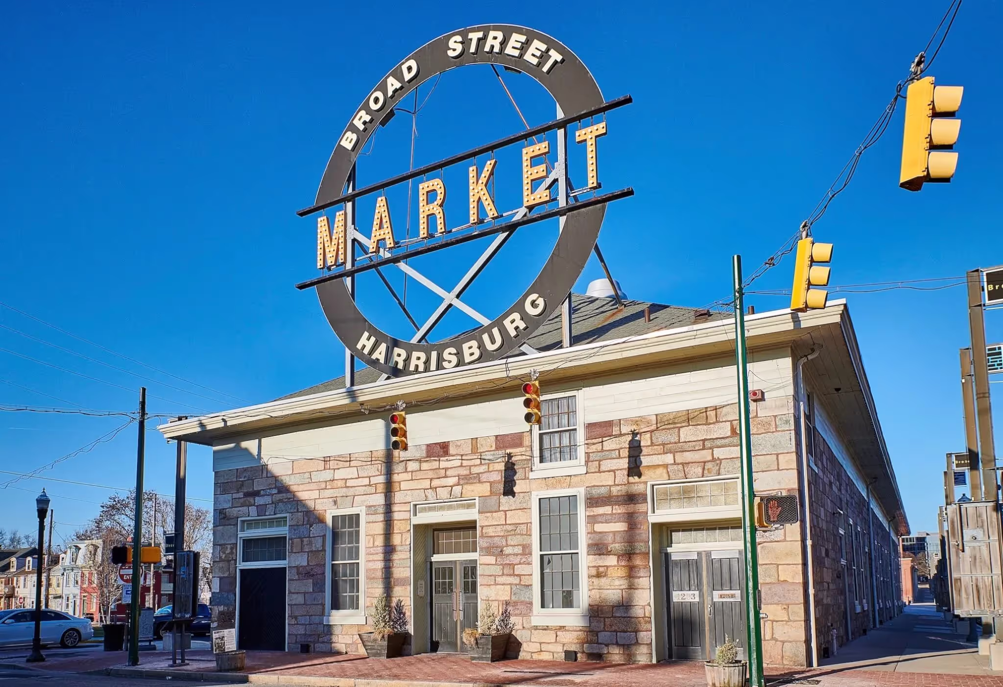 Historic Harrisburg Walking Tours Near BurgBnB