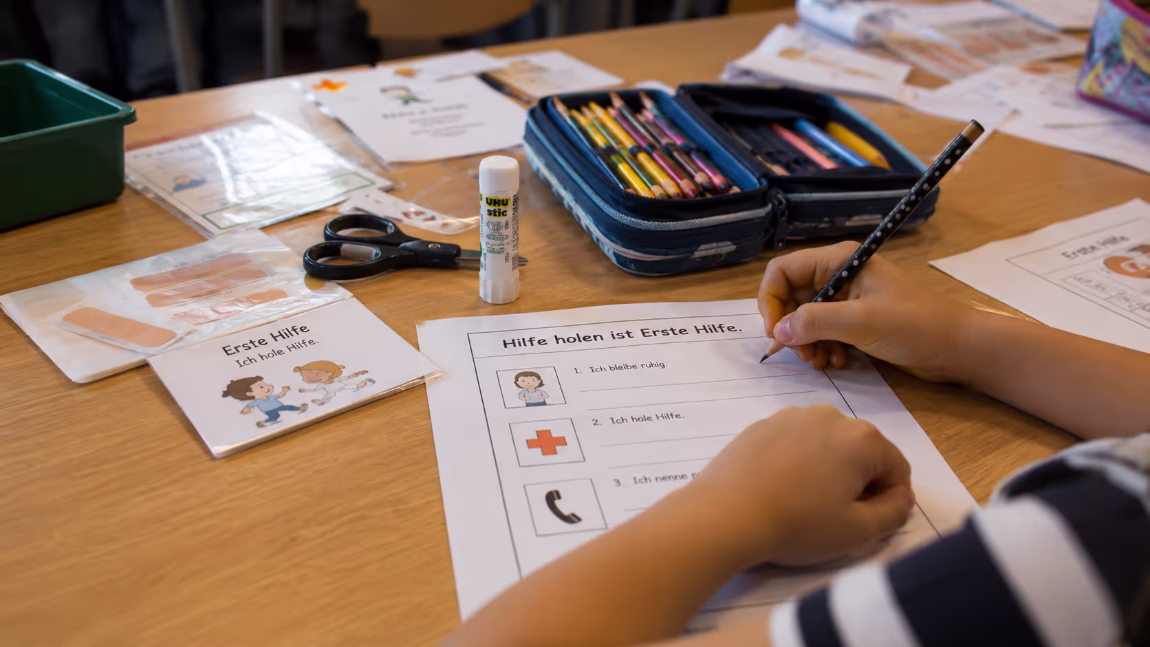 https://www.carosclass.com/unterrichtsentwurf-erste-hilfe/ https://www.carosclass.com/unterrichtsentwurf-erste-hilfe/