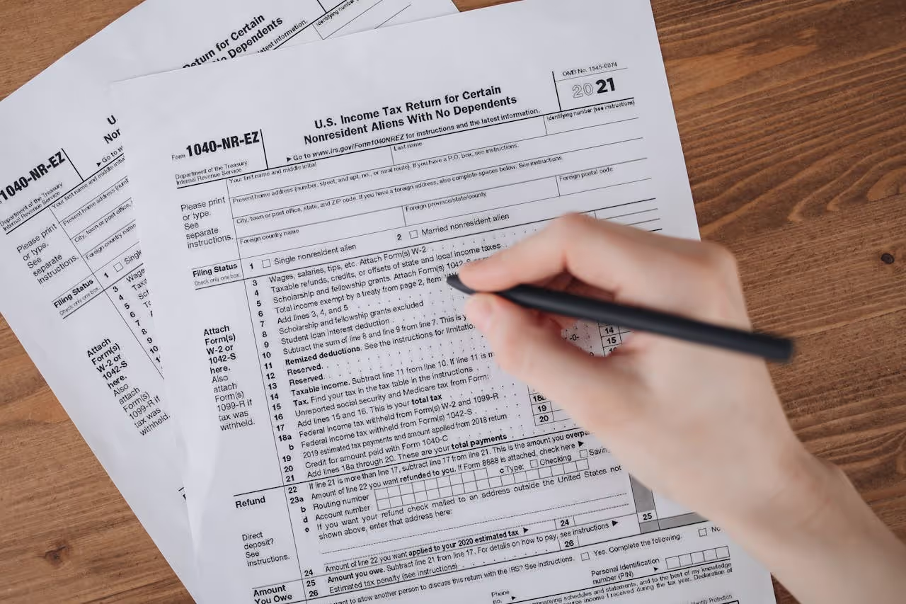 Filling out tax files as a house sitter