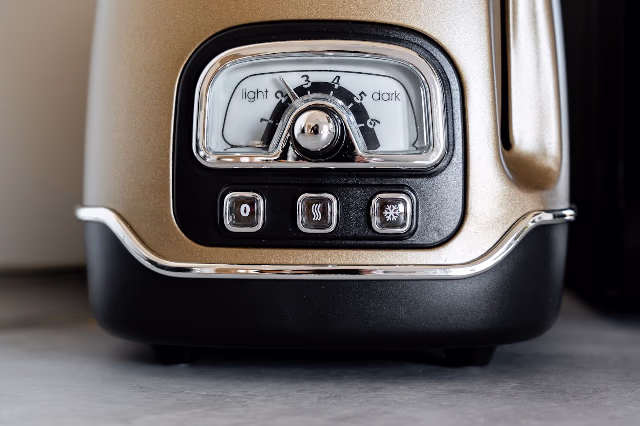 Tricky Appliances. A toaster with many options Tricky Appliances. A toaster with many options