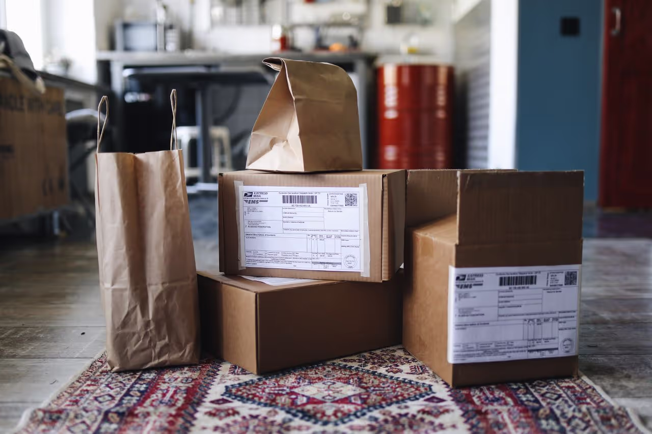 Receiving packages when traveling