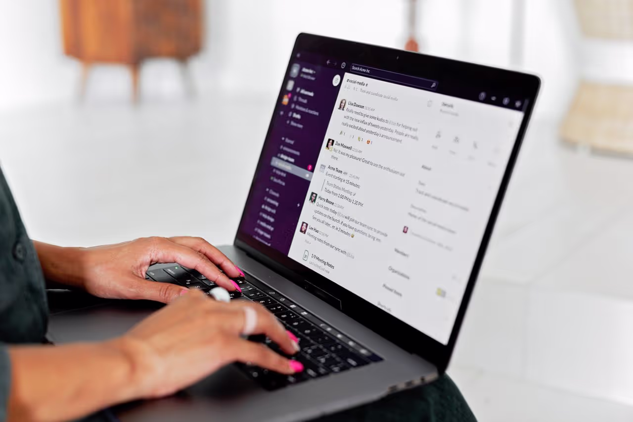 Send emails while traveling