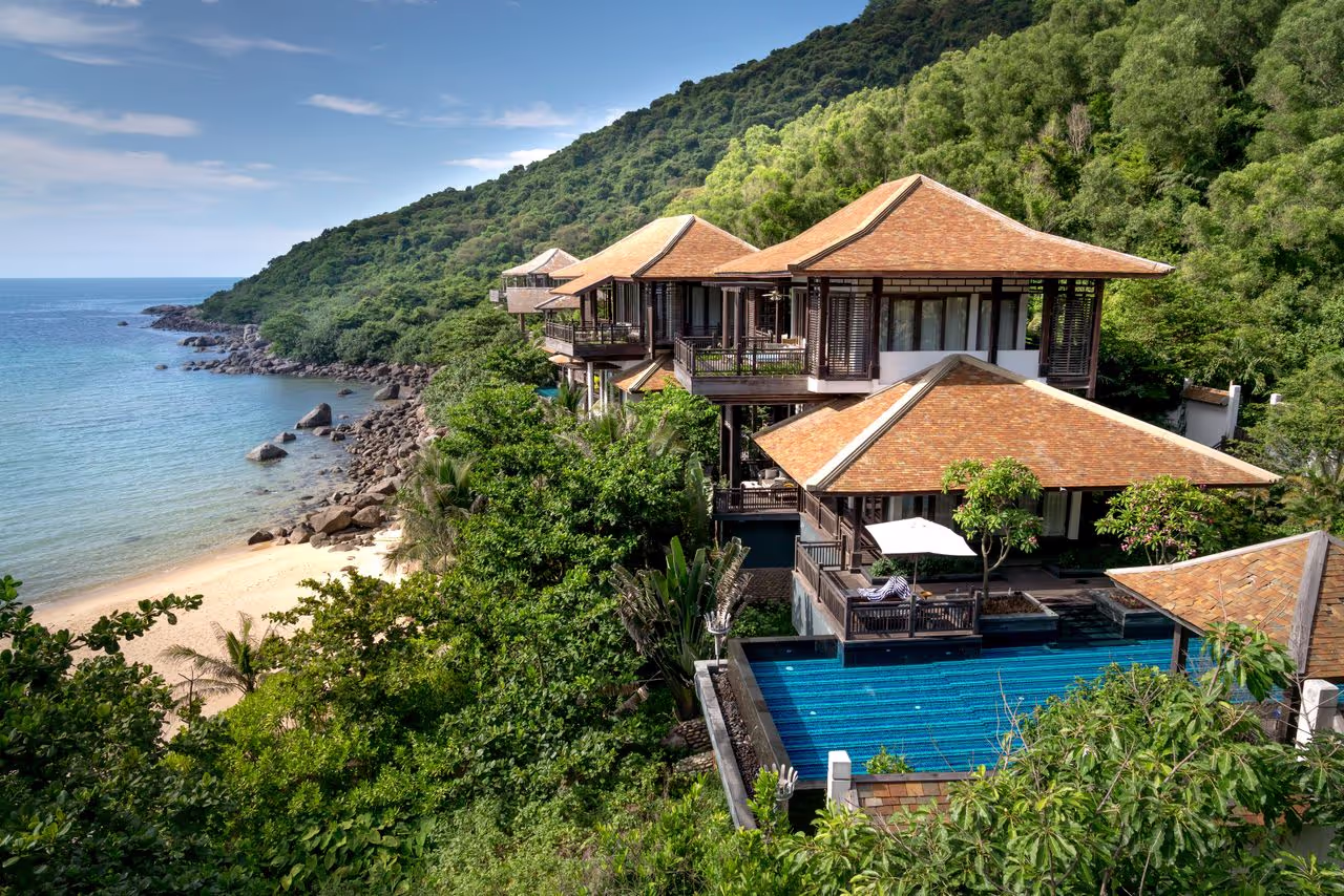 Luxury villa for house sitting